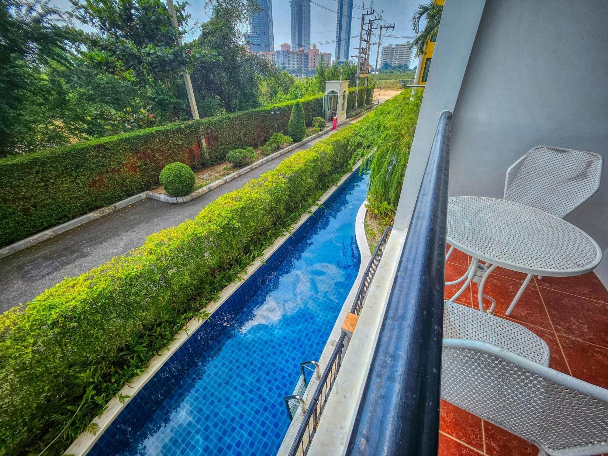 Venetian Residence Jomtien Beach Exterior foto